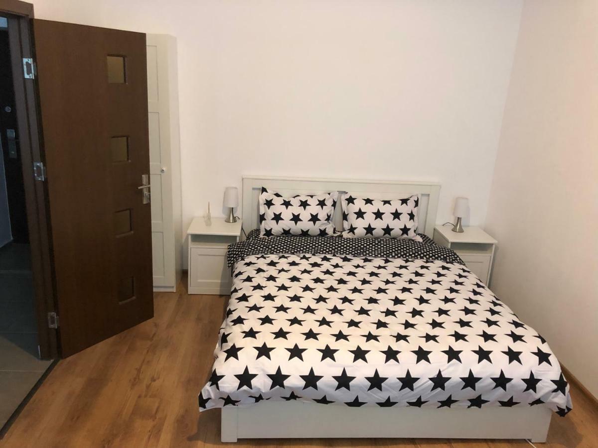 Poppys Apartment 阿拉德 外观 照片