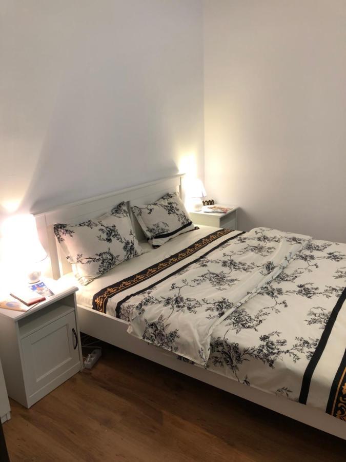 Poppys Apartment 阿拉德 外观 照片